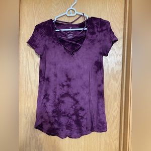 American Eagle V-Neck Purple Shirt Size XS